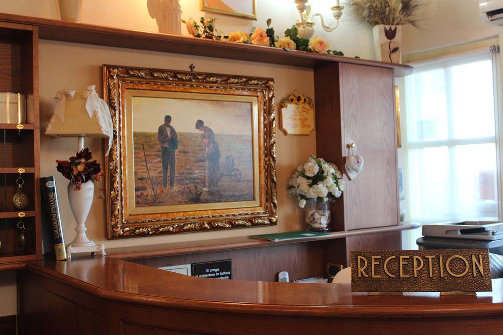 Hotel Tina Diano Marina Extérieur photo