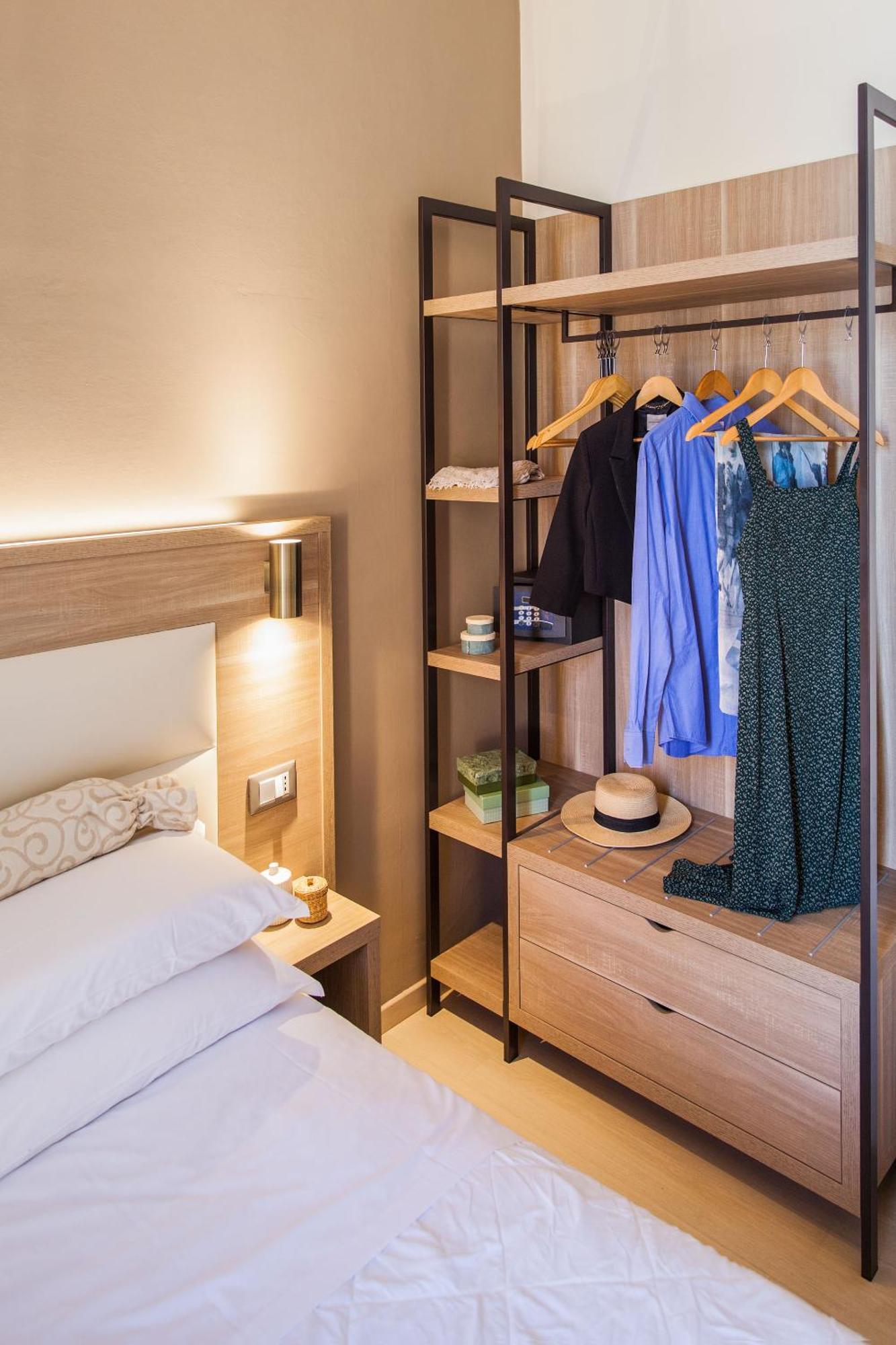Hotel Tina Diano Marina Extérieur photo